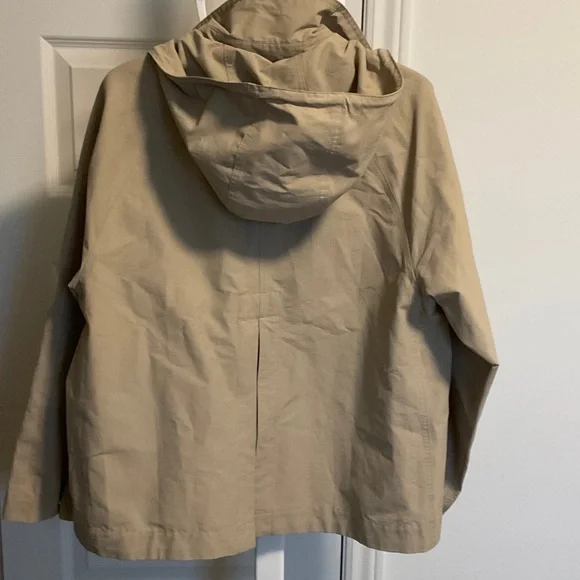 Everlane the short anorak - Picture 4 of 4